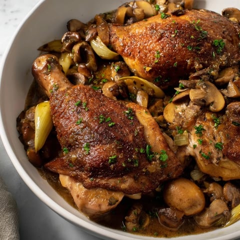 Tender Georgia Pot Roast Chicken, glistening with gravy, ready for a comforting family meal.